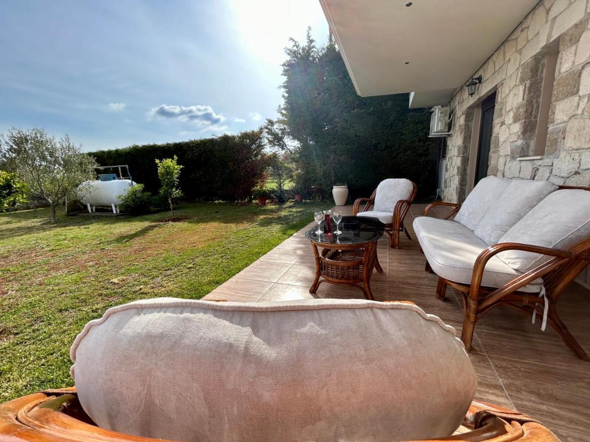My Bright House Villa Afytos Bagian luar foto