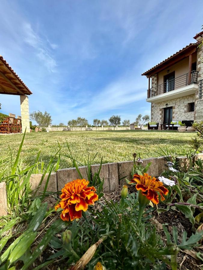 My Bright House Villa Afytos Bagian luar foto