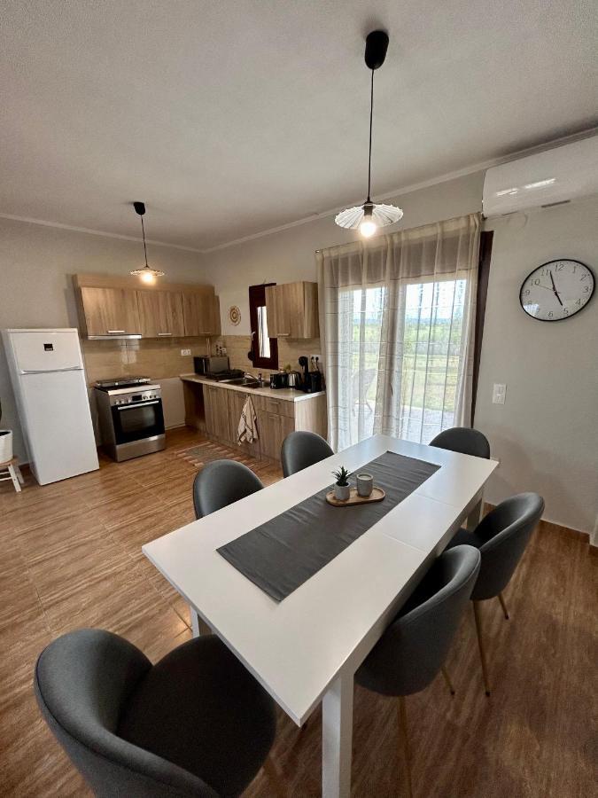 My Bright House Villa Afytos Bagian luar foto