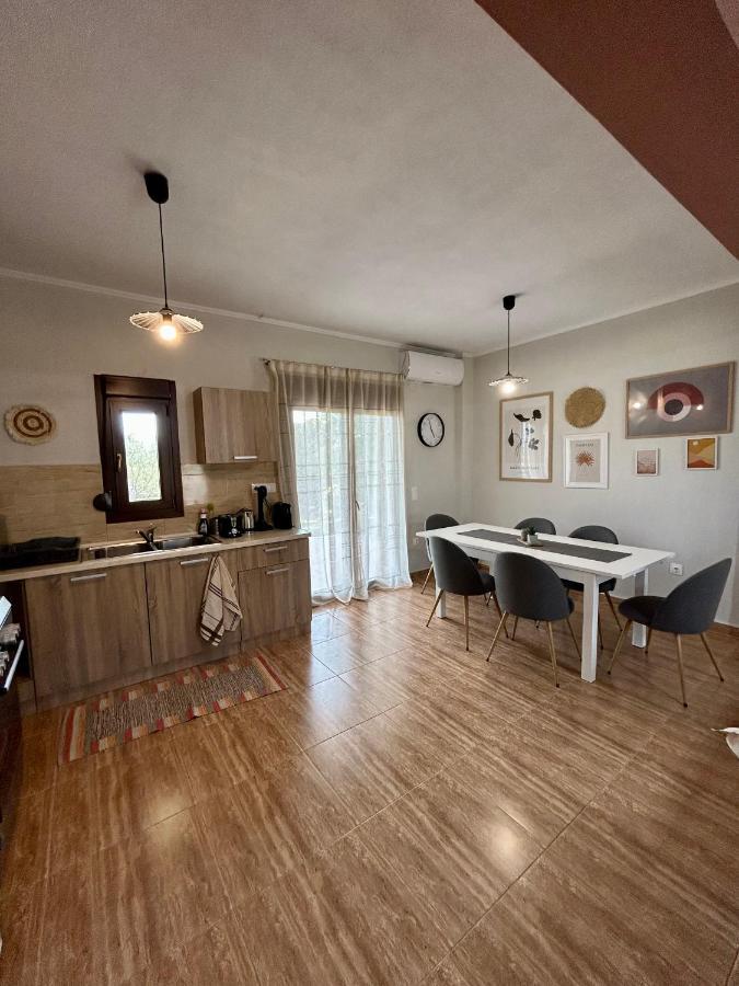 My Bright House Villa Afytos Bagian luar foto